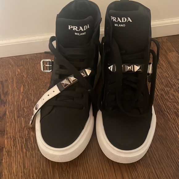 Prada.  37.5. Nylon platform high top sneakers. - Picture 2 of 4